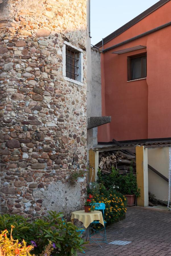Ingarda Rooms Cavalcaselle Exterior foto