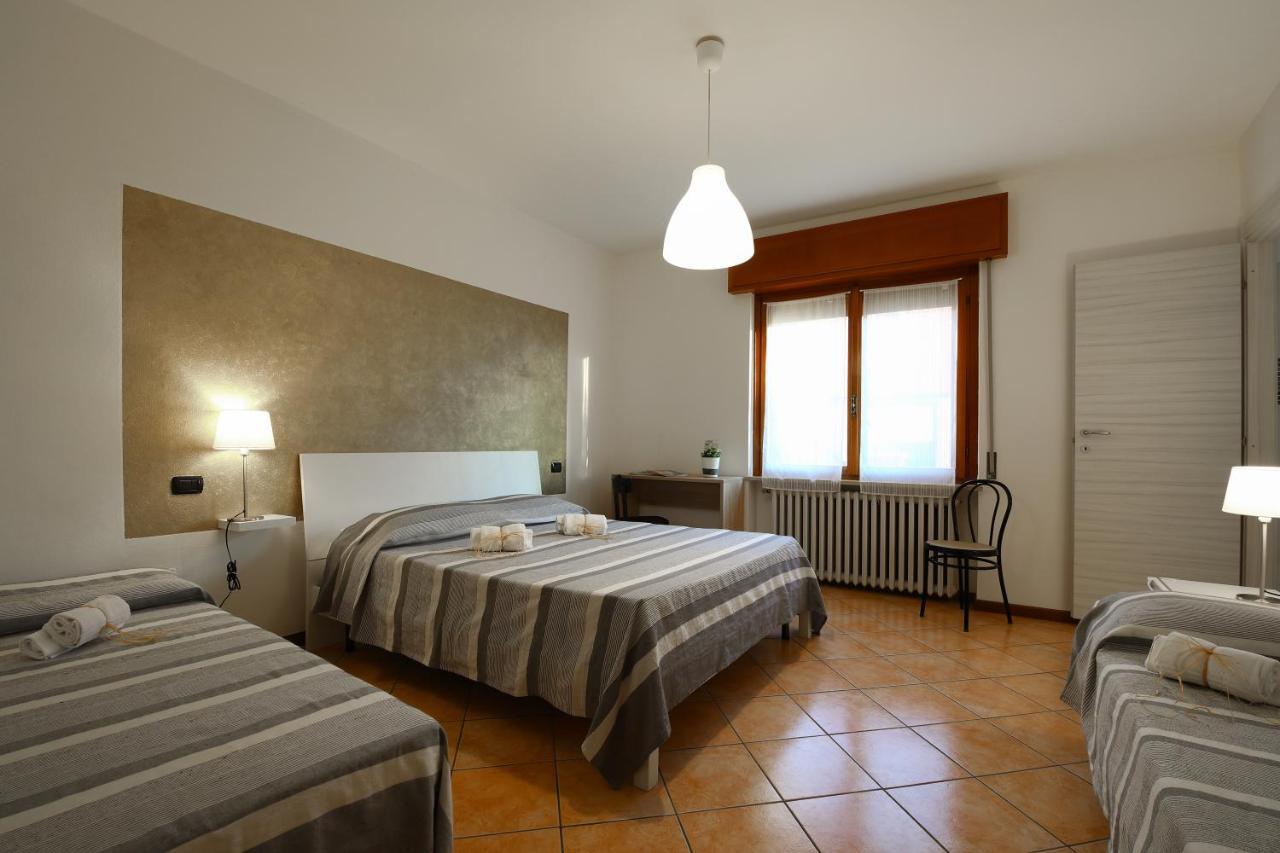 Ingarda Rooms Cavalcaselle Exterior foto